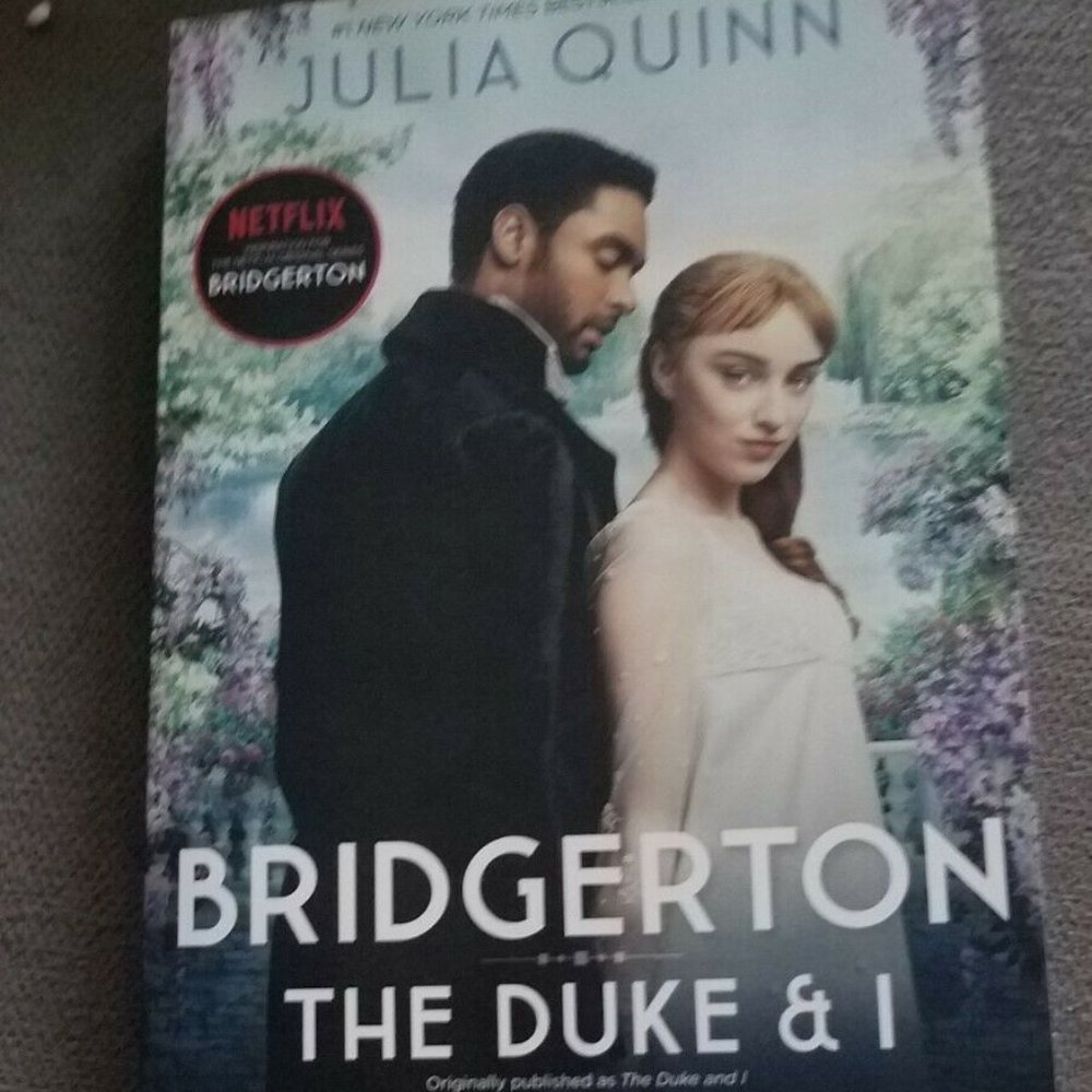 BRIDGERTON The Duke & I paperback book Julia Quinn
